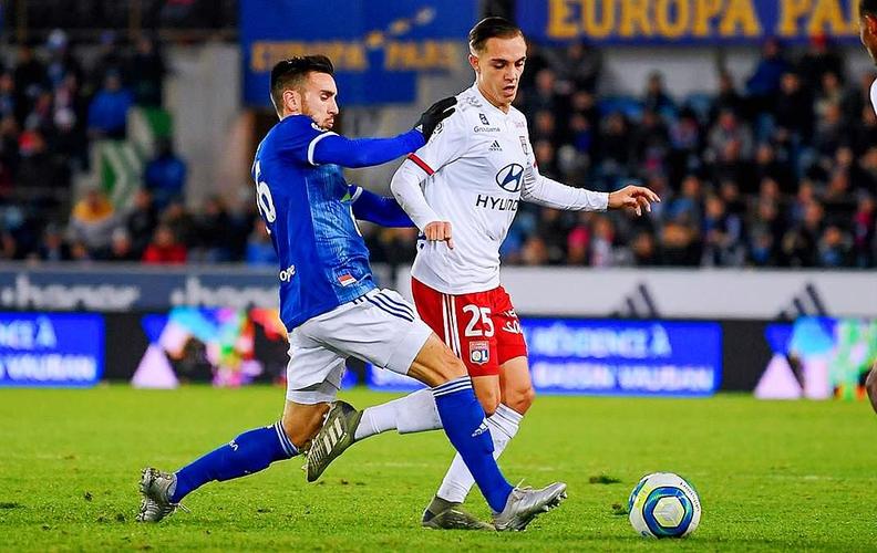 天才电竞选手出现，10岁小孩十连胜获得冠军，被称为下一个曾卓君