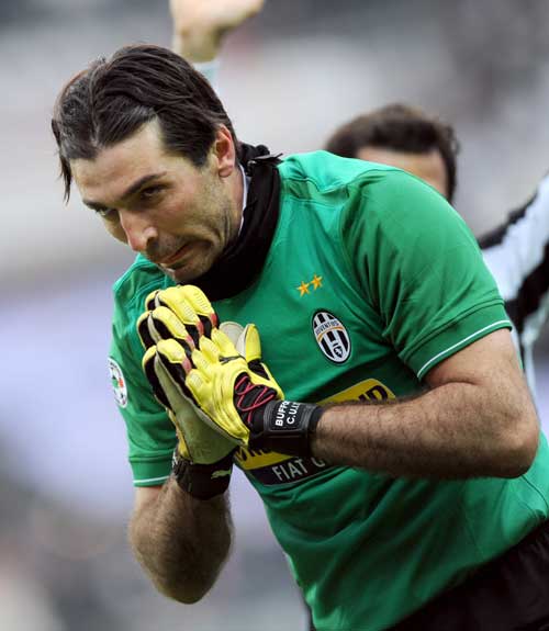 放弃DNF转投梦幻？旭旭宝宝直言没意思，网友：这是尝到甜头了