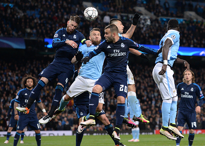 10791！东契奇、文班亚马主导战局，马刺主场大胜湖人